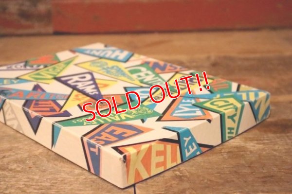 画像4: dp-231001-01 College Pennant Paper Box