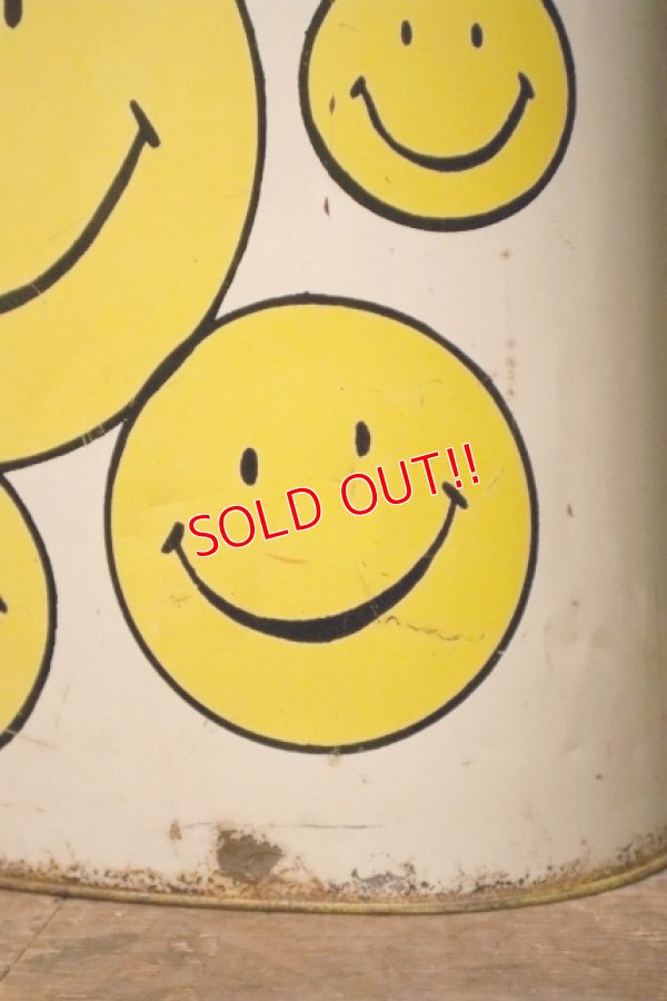 画像3: dp-231001-57 Smiley Face / CHEINCO 1970's Trash Box