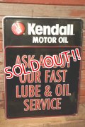 dp-231012-18 Kendall MOTOR OIL / 1980's Metal Sign "ASK ABOUT OUR FAST LUBE & OIL SERVICE"