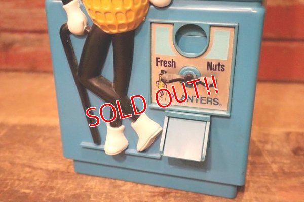画像4: ct-231001-36 PLANTERS / MR.PEANUT 1970's tarco Vending Machine