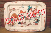 ct-231012-02 Hanna-Barbera Characters / 1960's Tin Holding Kid's Table