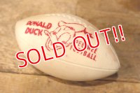 ct-231001-32 Donald Duck / SUN RUBBER 1950's PEE-WEE FOOTBALL TOY