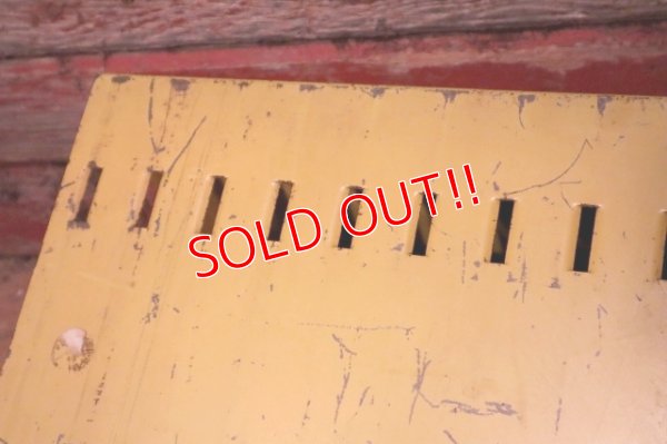 画像7: dp-231101-27 TUNG-SOL / Vintage Metal Sign