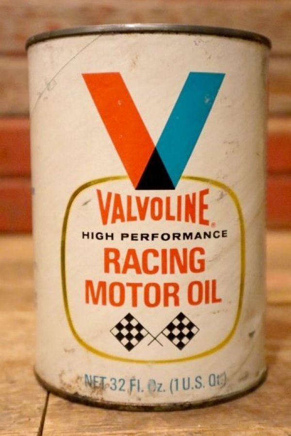 画像1: dp-230901-120 VALVOLINE / U.S. ONE QUART RACING MOTOR OIL CAN