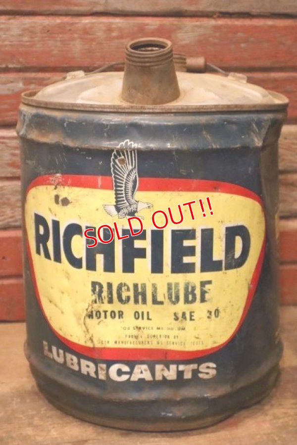 画像1: dp-231101-10 RICHFIELD / 1950's-1960's RICHLUBE MOTOR OIL U.S. FIVE GALLONS CAN