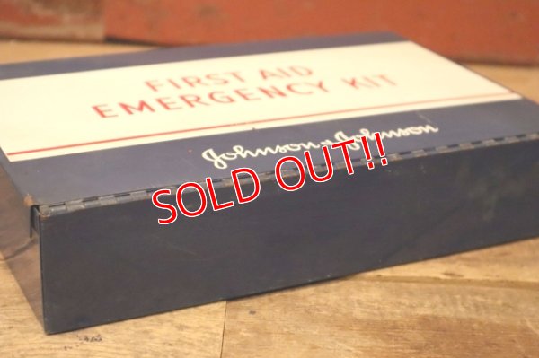 画像5: dp-231201-04 Johnson & Johnson / 1960's-1970's FIRST AID EMERGENCY KIT BOX