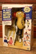 ct-231206-19 PLANTERS / Broadway Toys 1996 MR.PEANUT PEANUT BUTTER MAKER