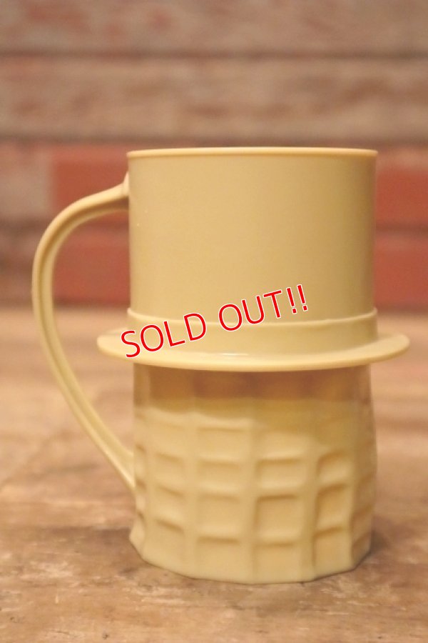 画像4: ct-231211-06 PLANTERS / MR.PEANUT 1950's Plastic Mug (Light Brown)