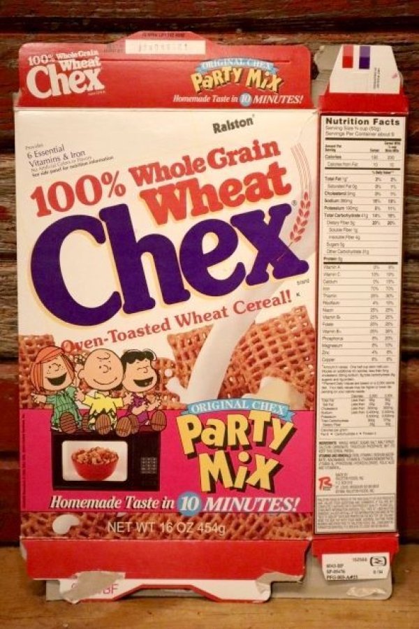 画像1: ct-231101-21 PEANUTS / Chex 1990's Cereal Box (E)