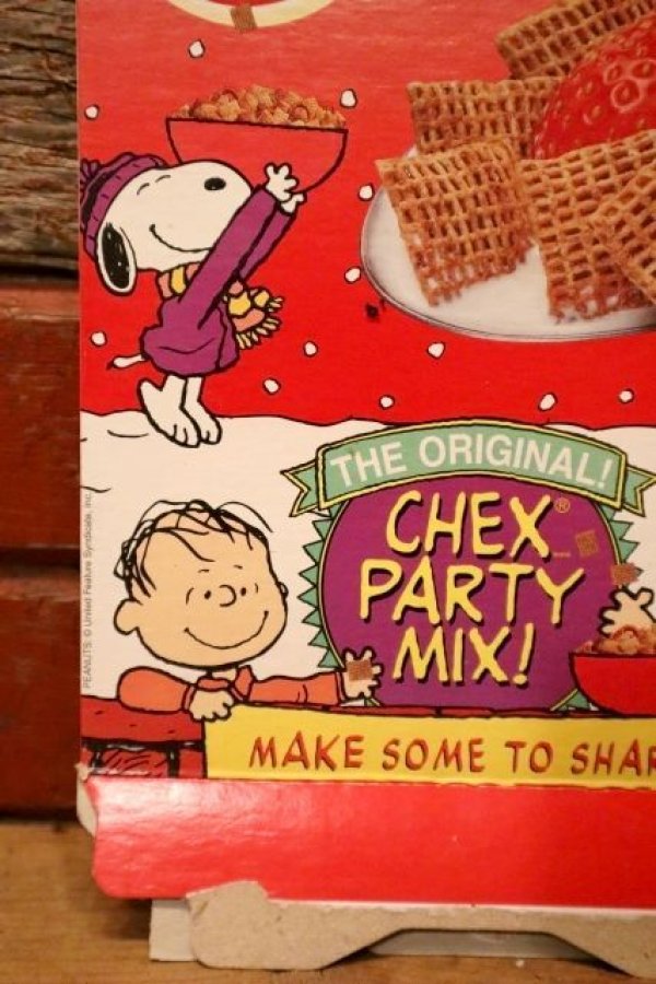 画像2: ct-231101-21 PEANUTS / Chex 1990's Cereal Box (A)