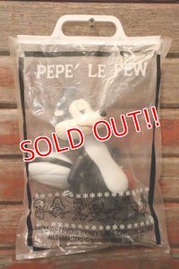 ct-231101-48 Pepe Le Pew / DAKIN 1971 Figure
