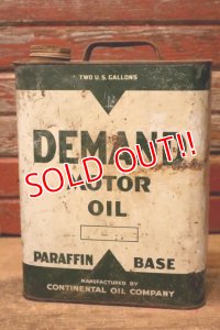 dp-231012-77 DEMAND MOTOR OIL / TWO U.S.GALLONS CAN