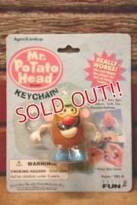 ct-231101-46 TOY STORY / BASIC FUN 1997 Mr. Potato Head KEYCHAIN