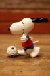 画像3: ct-231101-45 Snoopy / Schleich PVC Figure "Soccer" (3)