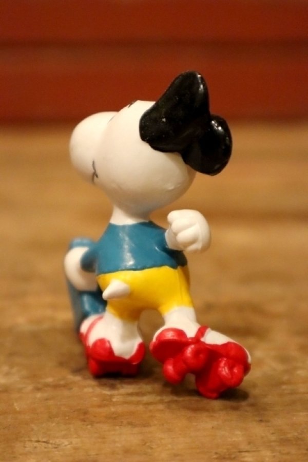 画像4: ct-231101-45 Snoopy / Schleich PVC Figure "Roller Skates"