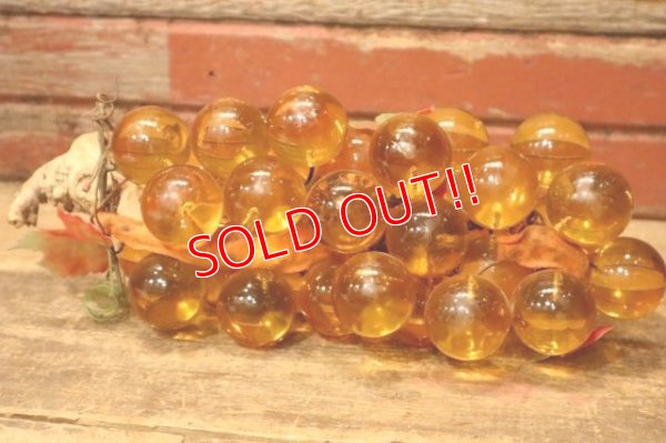 画像6: dp-231211-06 1960's-1970's Resin Grapes  "Amber"