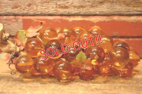 画像5: dp-231211-06 1960's-1970's Resin Grapes  "Amber"