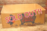 dp-231012-137 OLD CROW / 1950's Cardboard Box