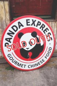 dp-231012-33 PANDA EXPRESS / Store Display Round Sign