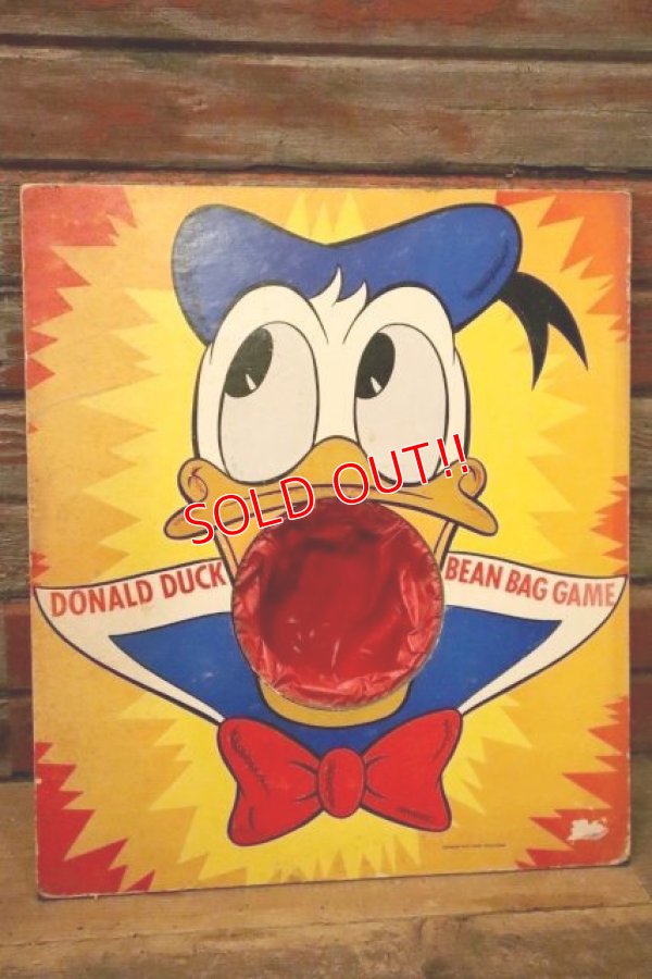 画像1: ct-231001-13 Donald Duck / 1950's Bean Bag Game Board