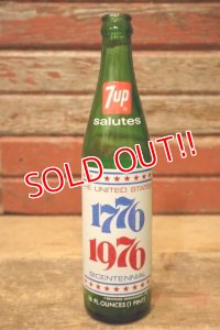 dp-240101-59 7up / The United States Bicentennial 1776-1976 Bottle