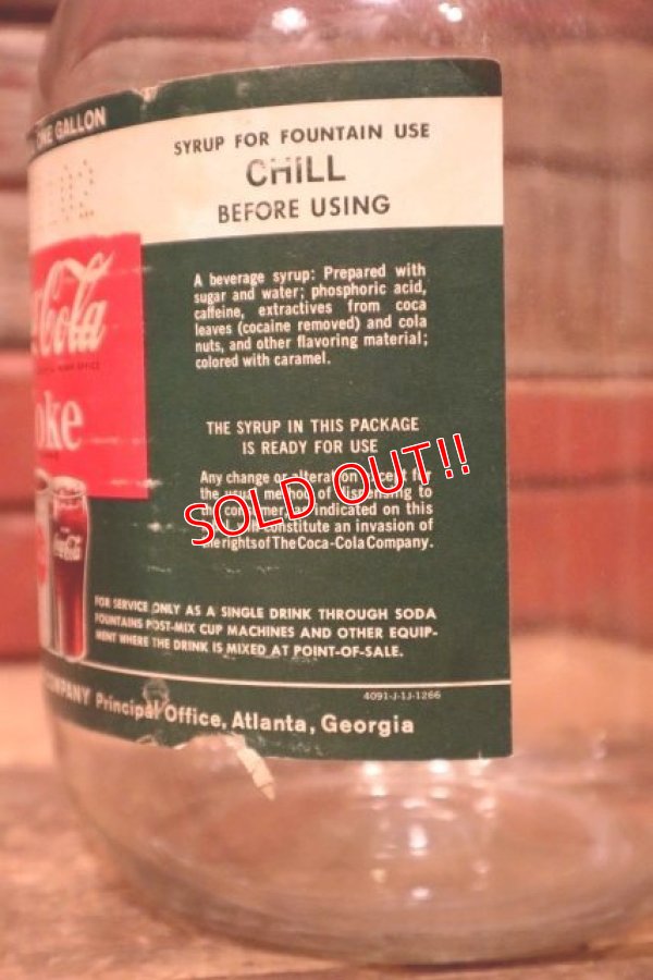 画像4: dp-240101-10 Coca-Cola / 1960's Gallon Soda Fountain Syrup Jug Bottle