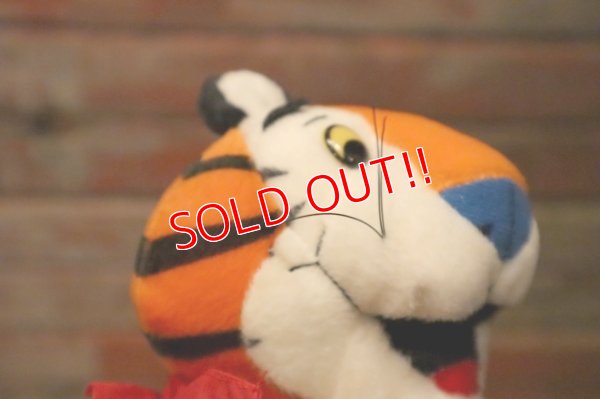 画像4: ct-240101-10 Kellogg's / Tony the Tiger 1993 Plush Doll