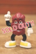 ct-151027-11 The California Raisins / 2001 PVC Figure "Red Shoes Singin' Raisin"