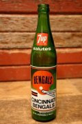 dp-240101-57 7up / Cincinnati Bengals 1970's Bottle