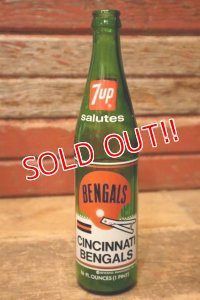 dp-240101-57 7up / Cincinnati Bengals 1970's Bottle