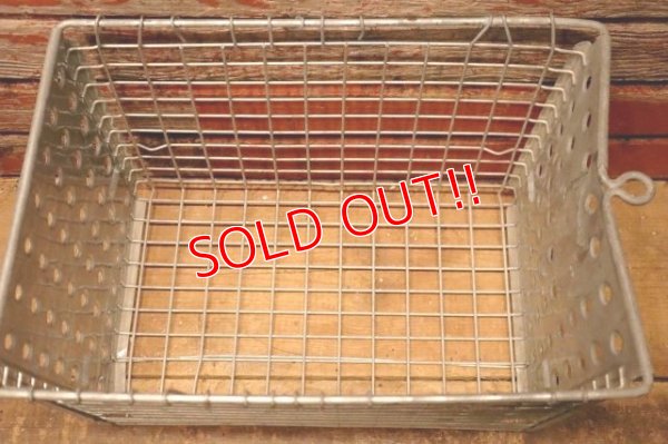 画像8: dp-240214-14 THE WASHBURN COMPANY / Vintage Wire Basket "384"