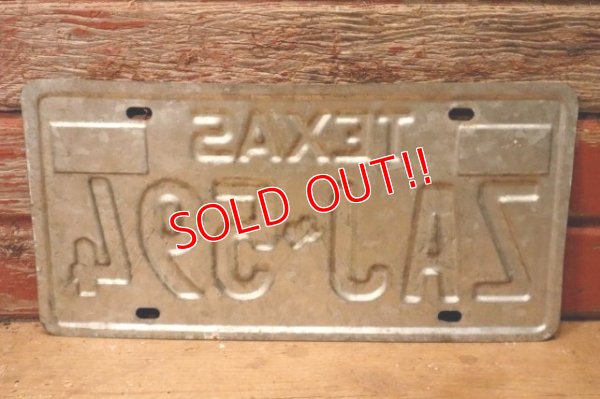 画像7: dp-201101-27 License Plate 1980's TEXAS "ZAJ-594"