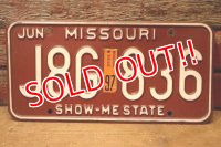 dp-201101-27 License Plate 1980's MISSOURI "J8G-836"