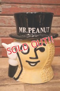 ct-240214-51 PLANTERS / MR.PEANUT 1990's Ceramic Cookie Jar