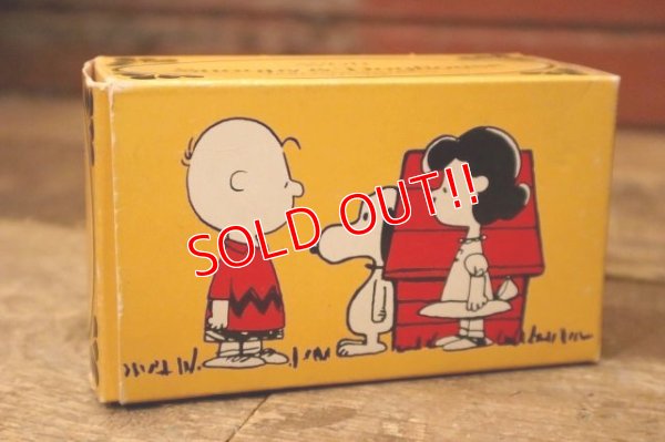 画像7: ct-210701-19 Snoopy and Doghouse / AVON 1970's Non-Tear Shampoo Bottle (Box)