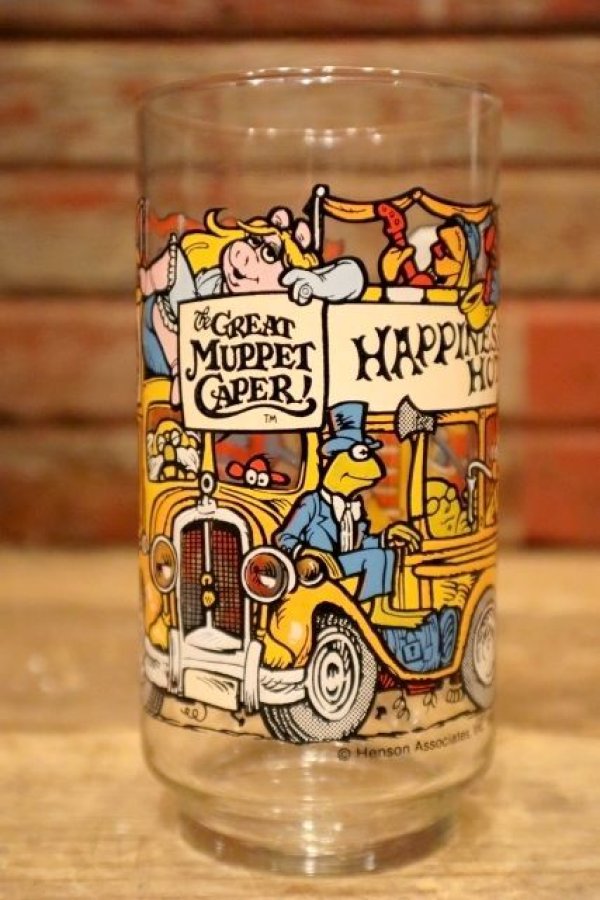 画像1: gs-240207-05 Muppets / McDonald's 1981 "The Great Muppet Caper!" Glass