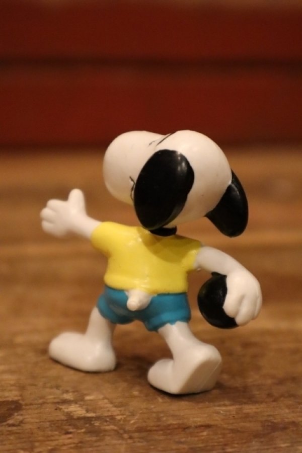 画像3: ct-240214-195 Snoopy / Schleich PVC Figure "Bowling"