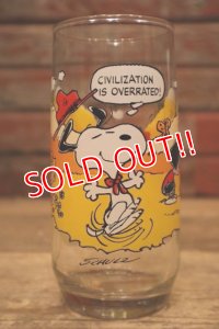 gs-240207-22 McDonald's / 1983 Camp Snoopy Collection Glass "Snoopy"