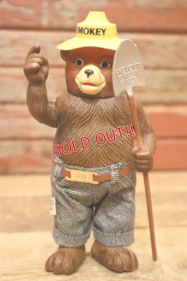 画像1: ct-240301-05 Smokey Bear / DAKIN 1970's Figure