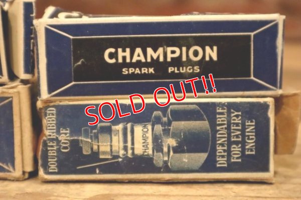 画像9: dp-240207-23 CHAMPION / 1930's-1940's Spark Plugs Set