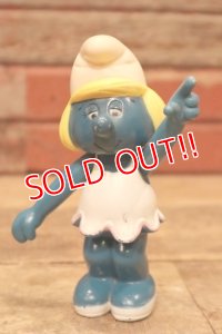 ct-240214-81 Smurfette / 1980's Hard Rubber Figure