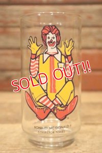 gs-240207-13 McDonald's / 1970's Collector Series Glass "Ronald McDonald"
