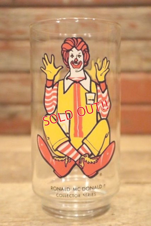 画像1: gs-240207-13 McDonald's / 1970's Collector Series Glass "Ronald McDonald"