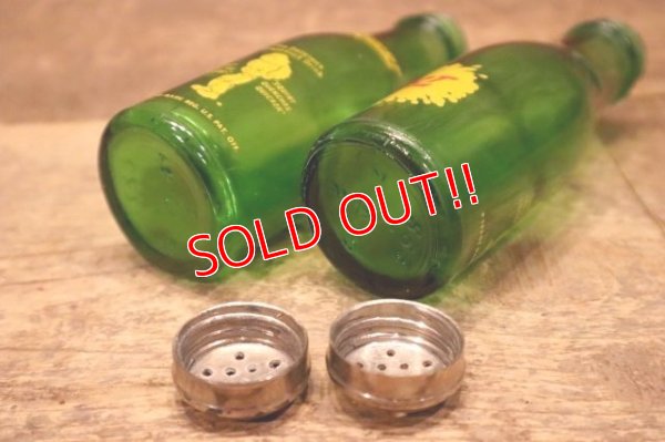 画像12: dp-240418-04 SQUIRT / 1950's Salt and Pepper Shaker Bottles