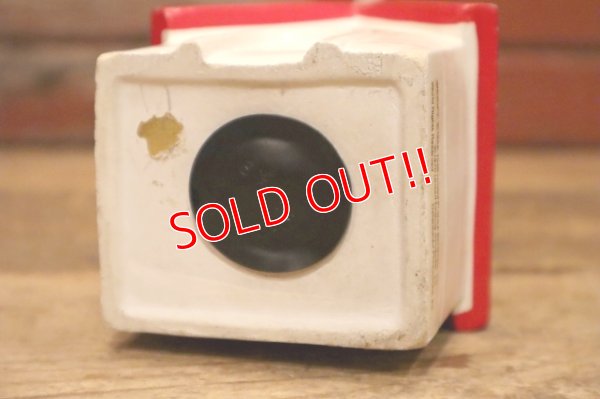 画像7: ct-240321-05 Snoopy / Determined 1970's Coin Bank "Snoopy House"