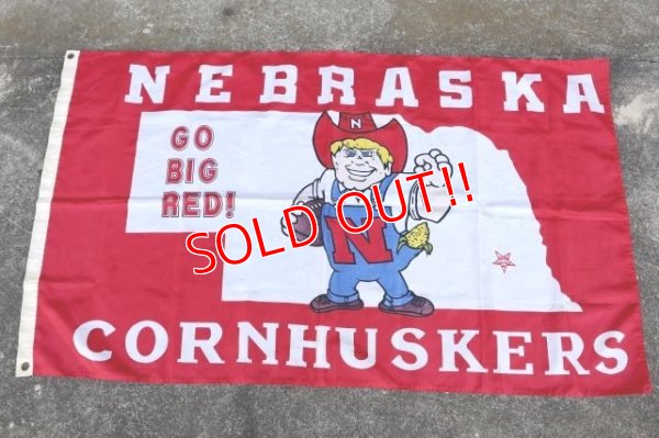 画像1: dp-230518-15 University of Nebraska / 1990's NEBRASKA CORNHUSKERS Nylon Flag