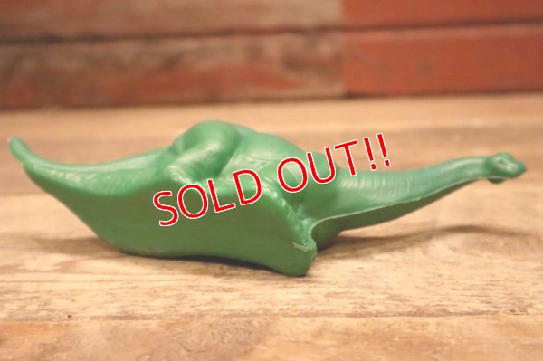 画像8: ct-240418-54 Sinclair / 1950's-1960's "DINO" Plastic Coin Bank