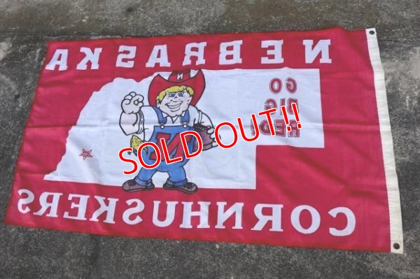 画像12: dp-230518-15 University of Nebraska / 1990's NEBRASKA CORNHUSKERS Nylon Flag