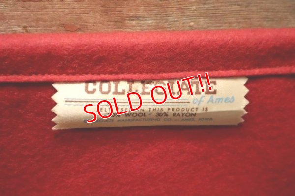 画像9: nt-240505-02 COE COLLEGE / Collegiate 1967-1968 Felt Banner Calendar