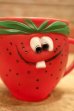 画像2: ct-230503-14 Pillsbury / 1970's Funny Face Plastic Mug "Freckle Face Strawberry (2)